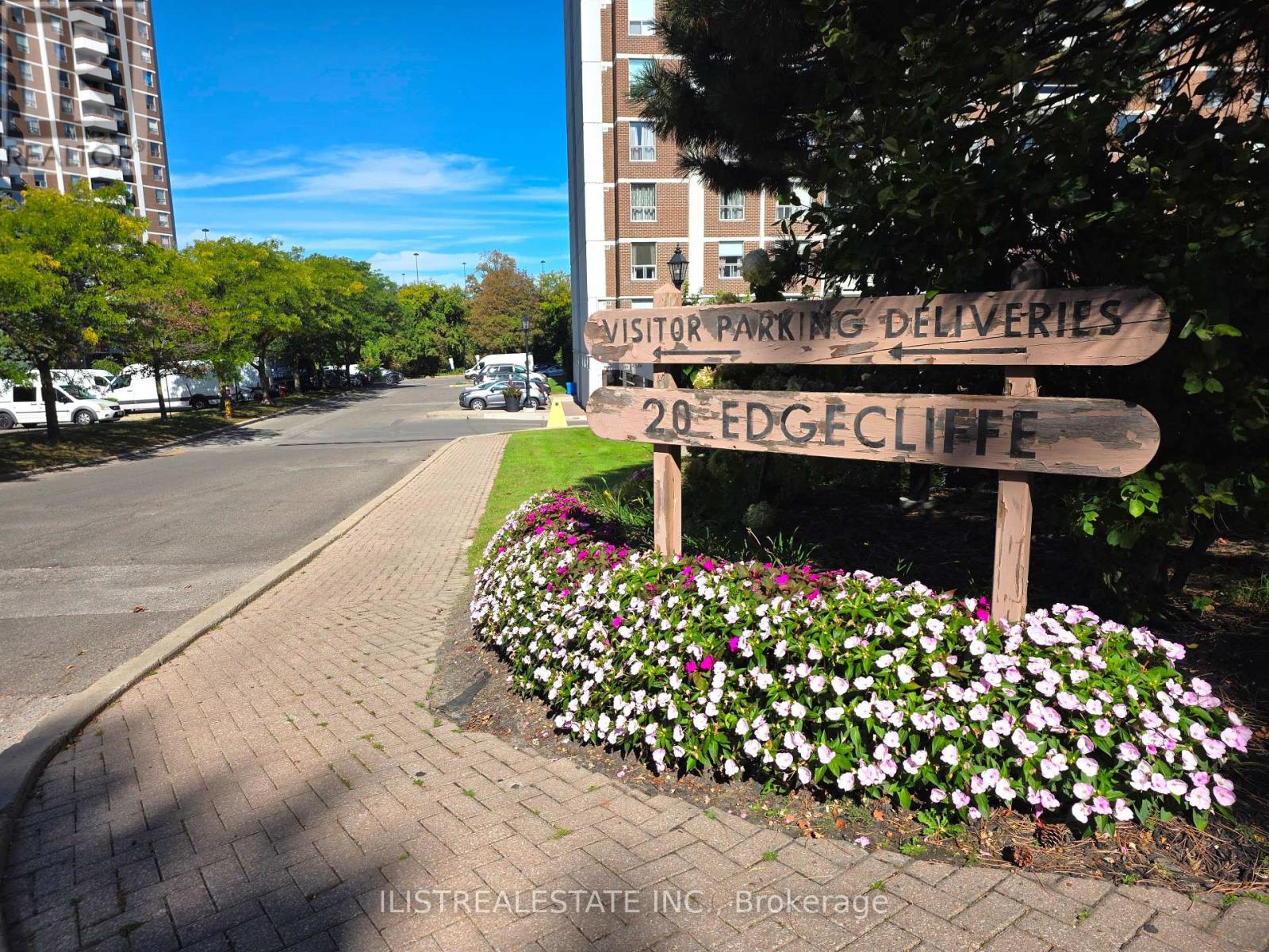 1808 - 20 EDGECLIFFE GOLFWAY, Toronto (Flemingdon Park) — photo 2