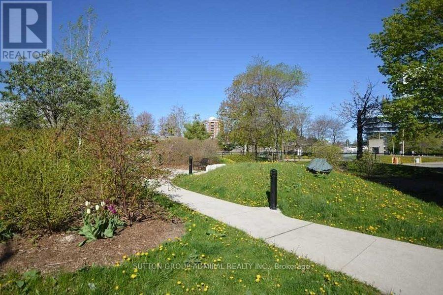 124 - 7 KENASTON GARDENS, Toronto (Bayview Village) — photo 4