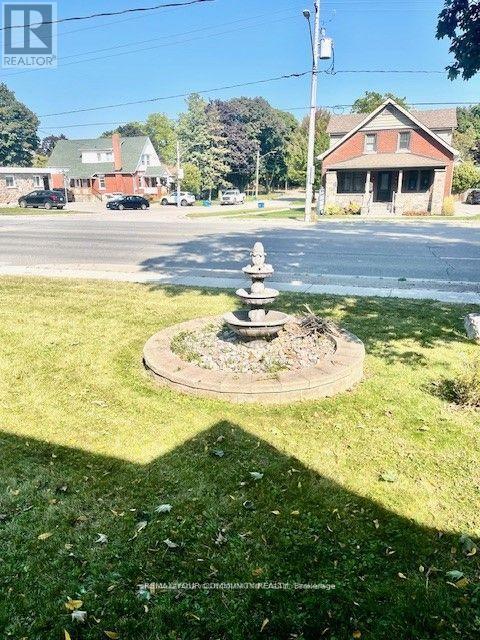 600 BROCK STREET S, Whitby (Downtown Whitby) — photo 9