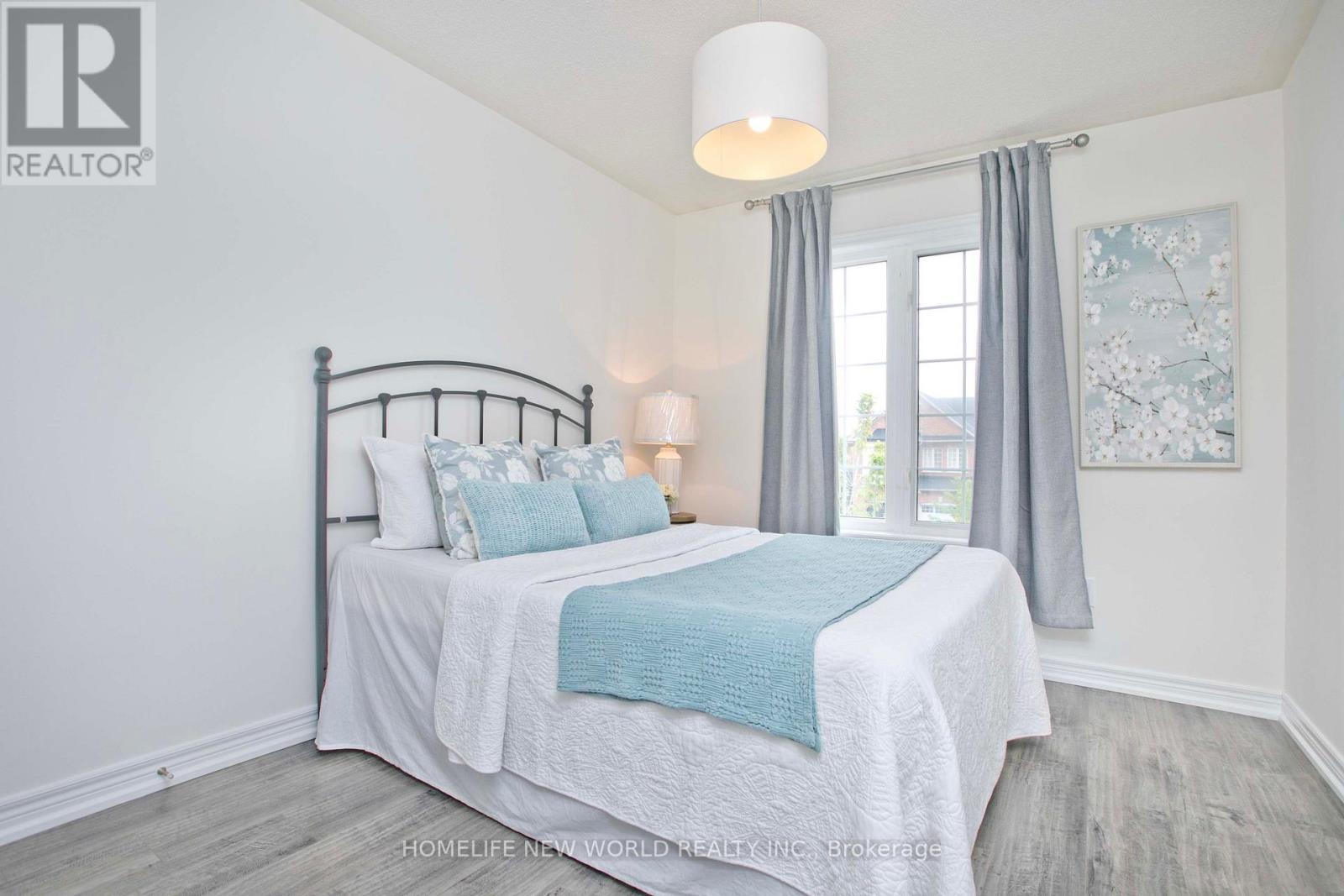 16 VENTURE AVENUE - 16