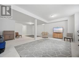 1400 Yellow Rose Circle, Oakville, ON L6M5L3 Photo 43