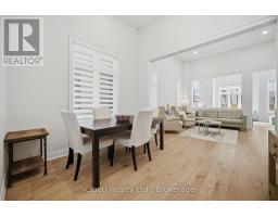 Eating area - 1400 Yellow Rose Circle, Oakville, ON L6M5L3 Photo 6