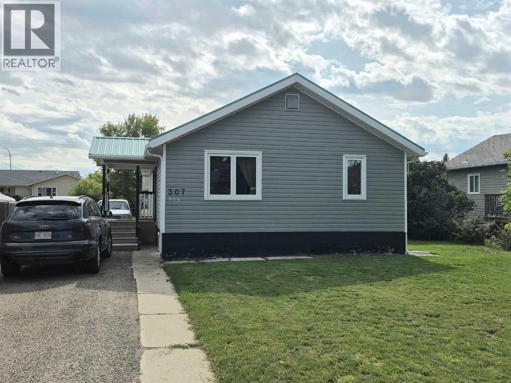307 3 Avenue, Vauxhall, Alberta, T0K2K0