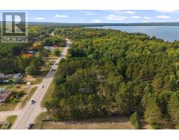 2726 Round Lake Road, Killaloe, Hagarty And Richards, ON K0J2J0 Photo 42