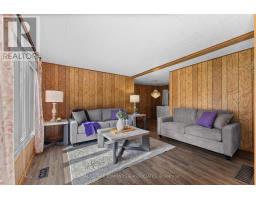 Bedroom - 2726 Round Lake Road, Killaloe, Hagarty And Richards, ON K0J2J0 Photo 9