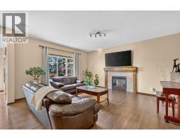 5pc Bathroom - 277 Evermeadow Avenue Sw, Calgary, AB T2Y0C5 Photo 11