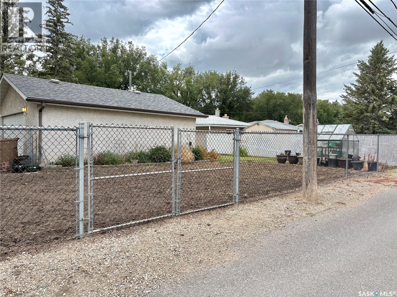 3116 3rd AVENUE N - 44