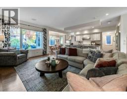 21 Ascot Crescent Sw, Calgary, AB T3H0T9 Photo 17