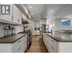 Bedroom - 21 Ascot Crescent Sw, Calgary, AB T3H0T9 Photo 9