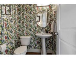 21 Ascot Crescent Sw, Calgary, AB T3H0T9 Photo 19