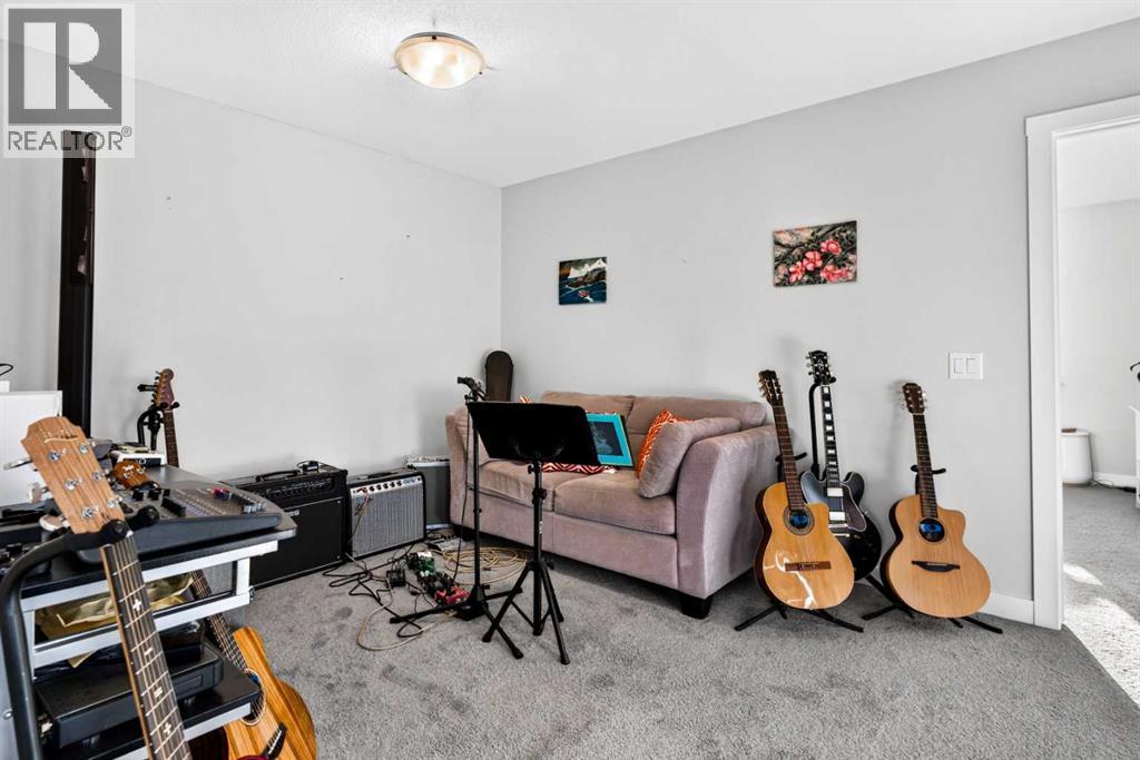 150 Edith Green NW - 18