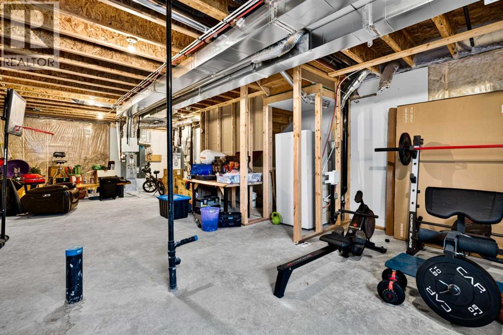 150 Edith Green NW - 32