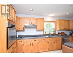 Bedroom - 53 Meadowland Avenue, Bible Hill, NS B2N6H6 Photo 10
