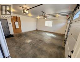 26 Tagish Avenue, Red Deer, AB T4P0Y6 Photo 33