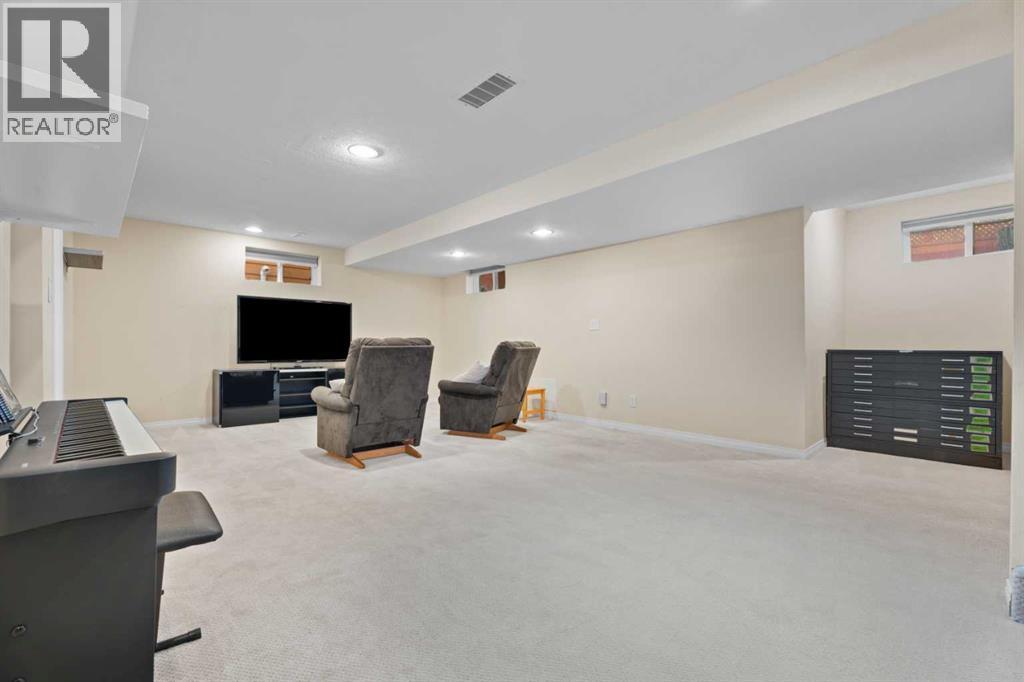135 Cantree Place SW - photo 32