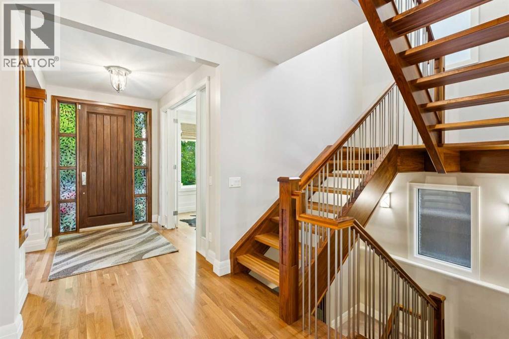 2022 43 Avenue SW - photo 17