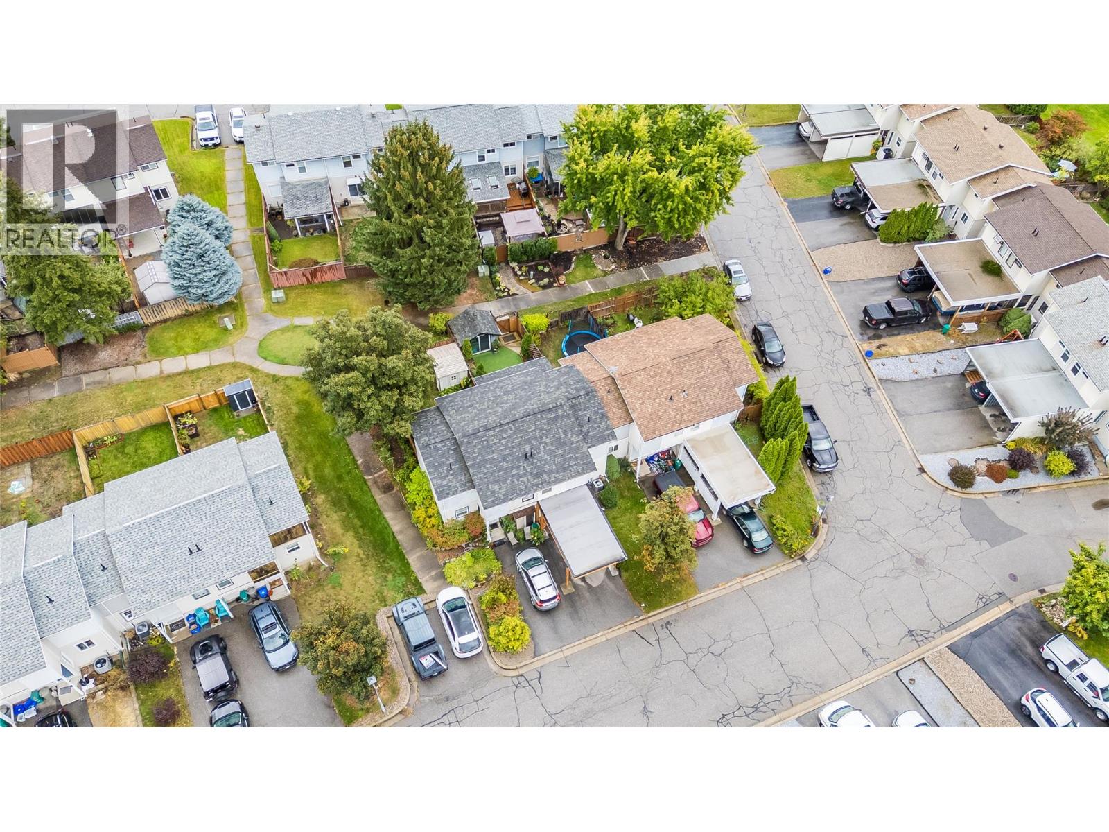 3315 LAUREL Crescent - Image 44