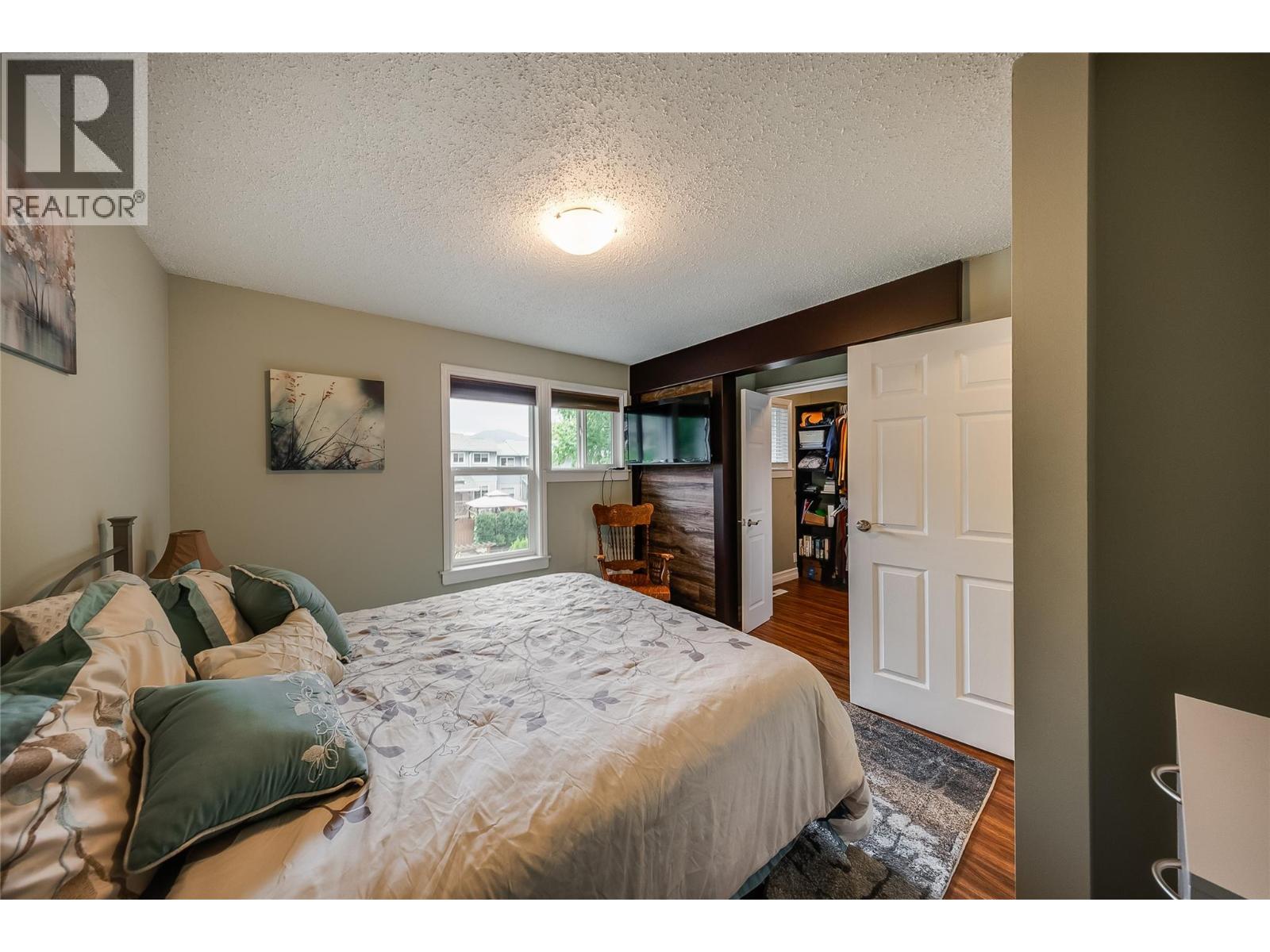 3315 LAUREL Crescent - Image 21