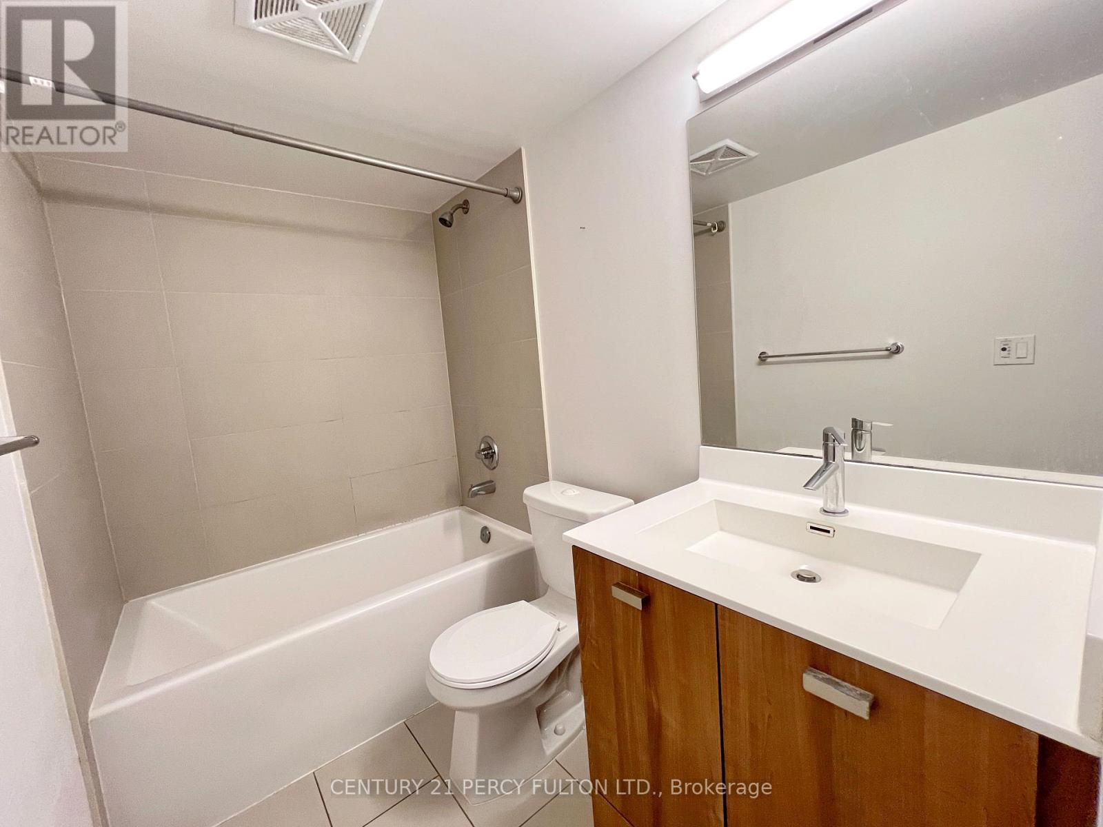 #2405 255 VILLAGE GREEN SQUARE - Image 19
