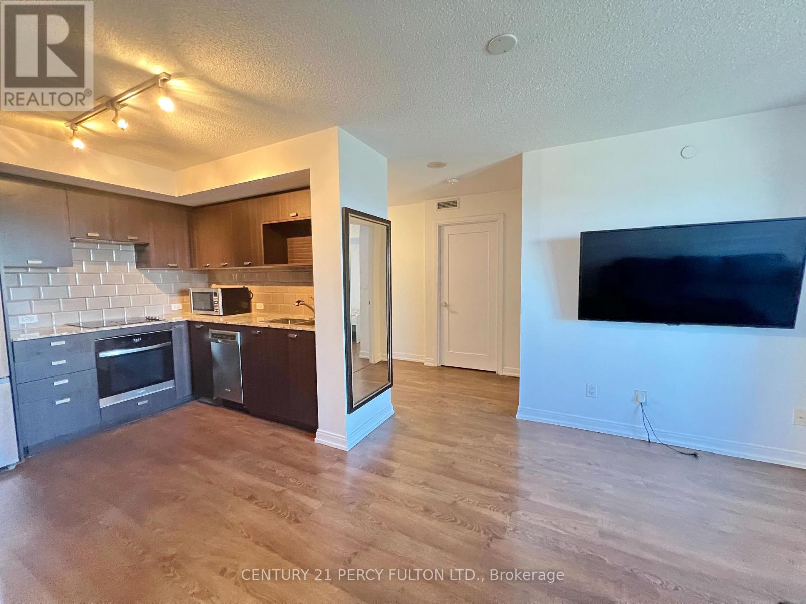 #2405 255 VILLAGE GREEN SQUARE - Image 10
