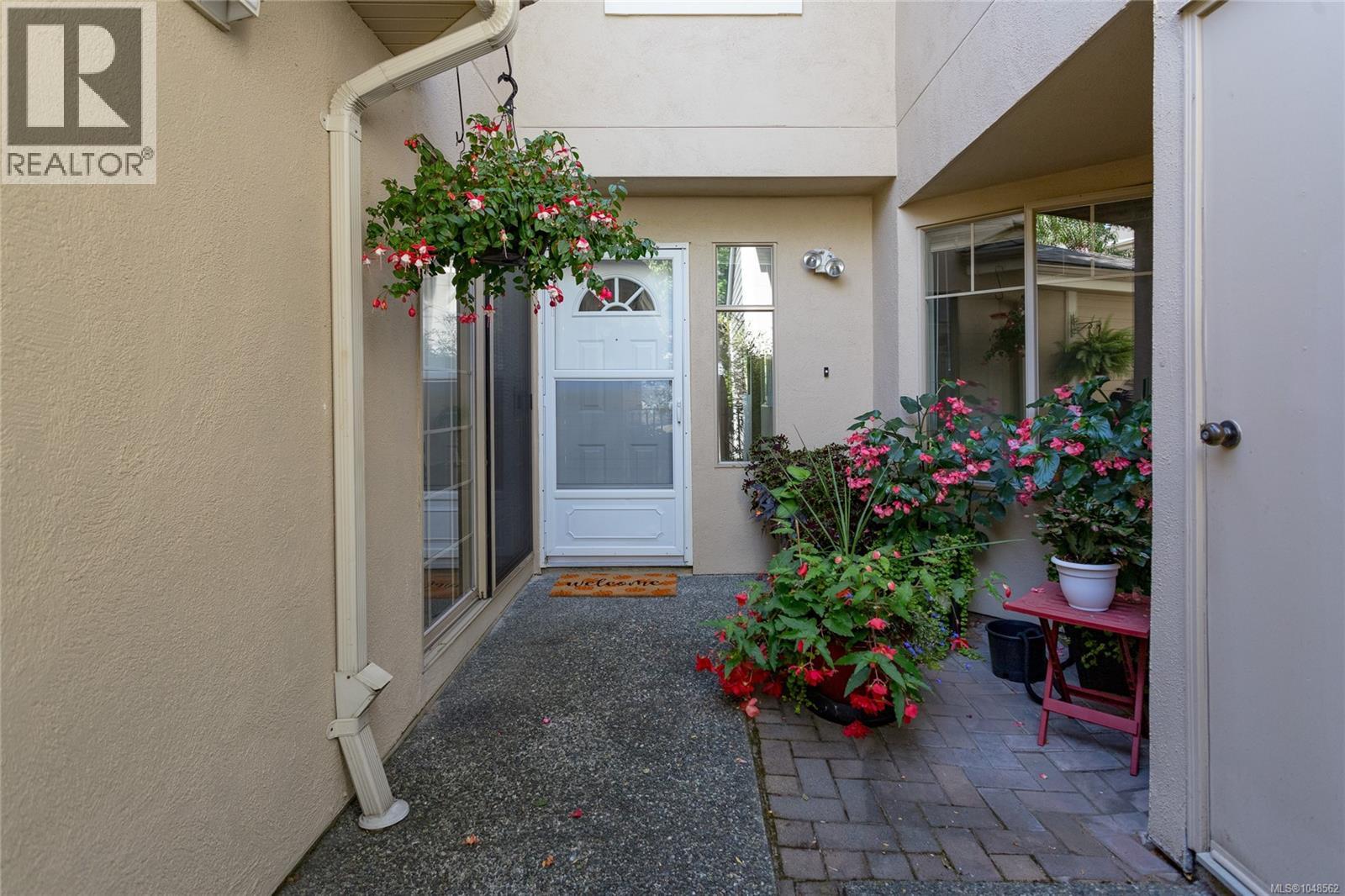 #28 909 Admirals Rd - Image 33