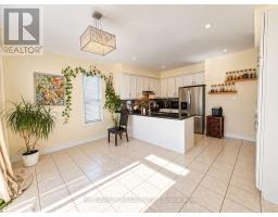 253 Rutherford Road, Bradford West Gwillimbury, ON L3Z0X4 Photo 10