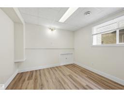 11615 8 Av Nw, Edmonton, AB T6J6Z8 Photo 32