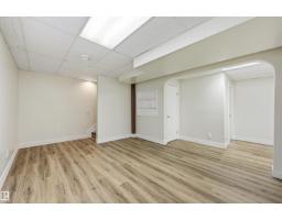 11615 8 Av Nw, Edmonton, AB T6J6Z8 Photo 28
