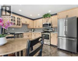 49 Lock Crescent - photo 7