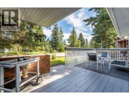 49 Lock Crescent - photo 2