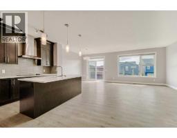 22 Sage Bluff Heights Nw, Calgary, AB T3R0X9 Photo 25