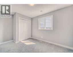 22 Sage Bluff Heights Nw, Calgary, AB T3R0X9 Photo 37