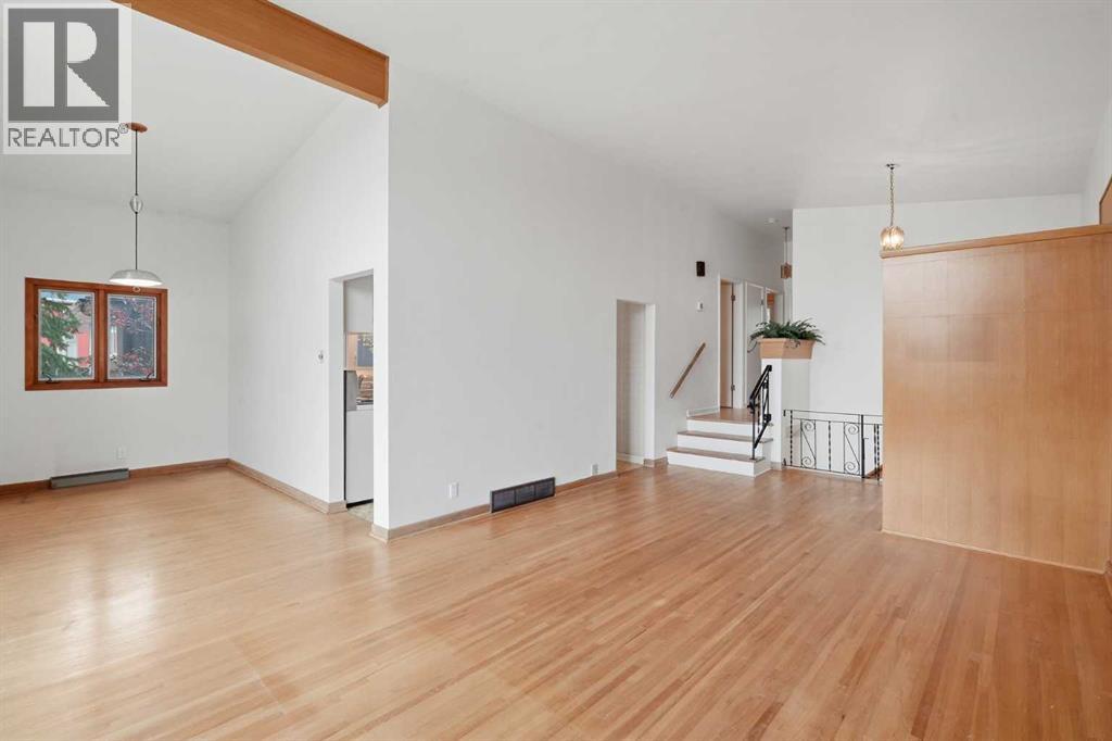 35 Cornwallis Drive NW - photo 7
