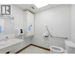 182b Tranquille Road, Kamloops, BC V2B3G1 Photo 10