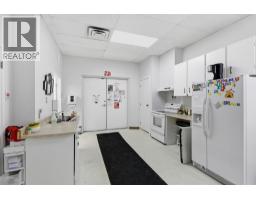 182b Tranquille Road, Kamloops, BC V2B3G1 Photo 7