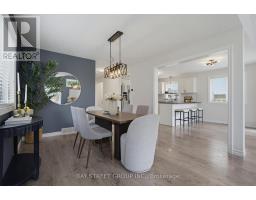 Living room - 213 Hawthorne Road, London North, ON N6G5A2 Photo 9