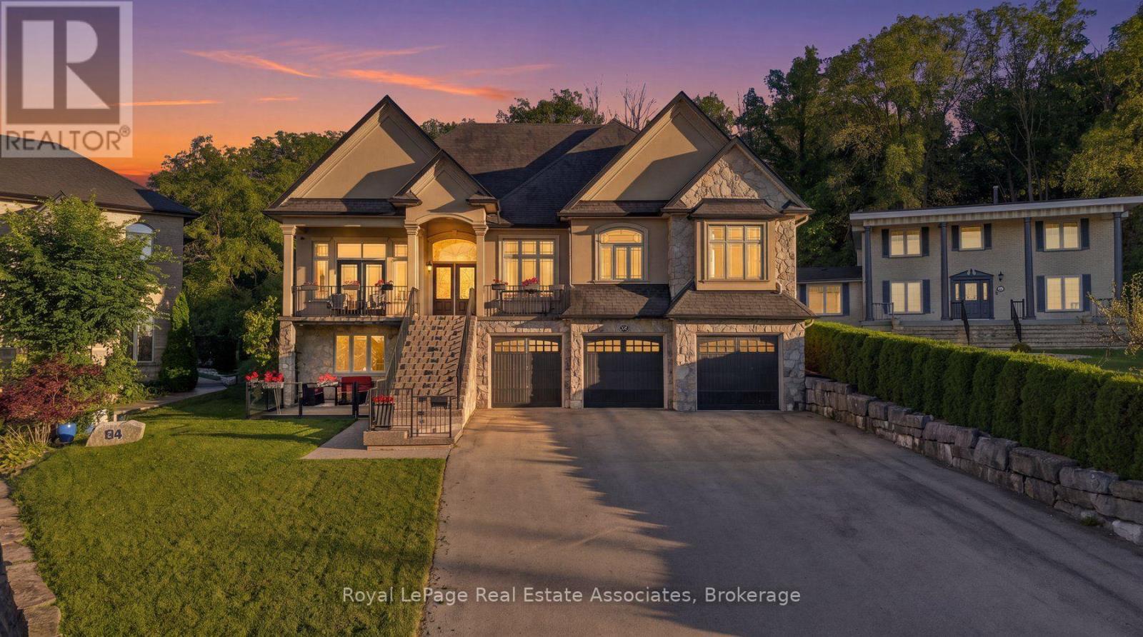 82 MARGARET AVENUE, Hamilton (Stoney Creek)