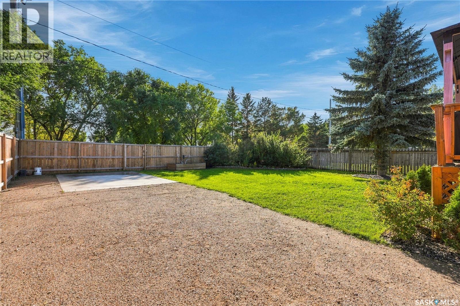 345 Clark AVENUE - Image 49