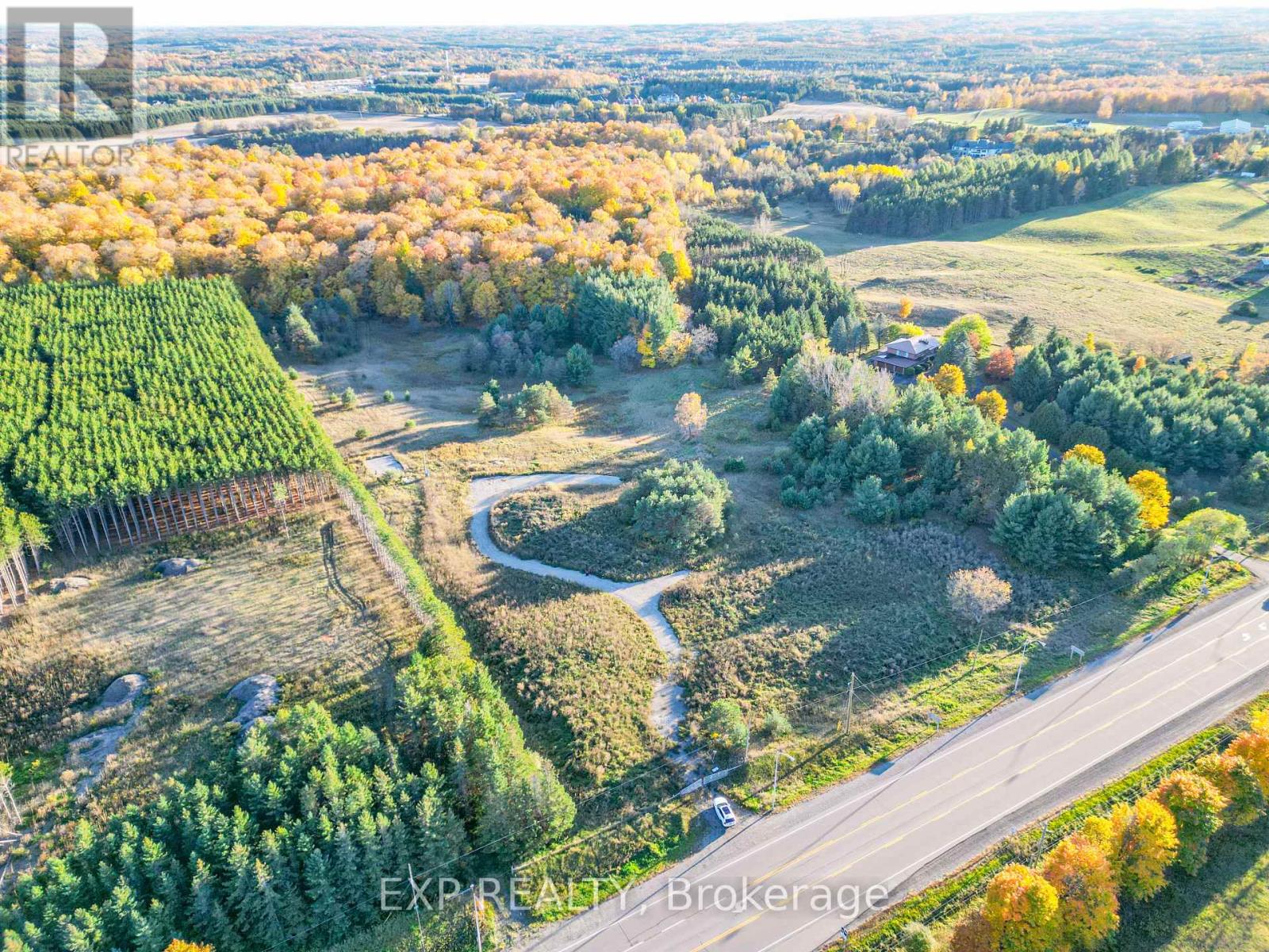 LOT 29 CON. 8 HIGHWAY 9, Caledon (Palgrave)