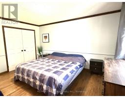 Bedroom 4 - 840 4th Street E, Owen Sound, ON N4K1B6 Photo 11