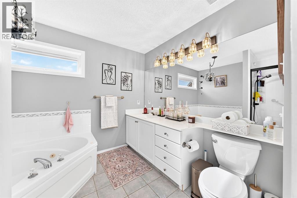 355 Regal Park NE - photo 17