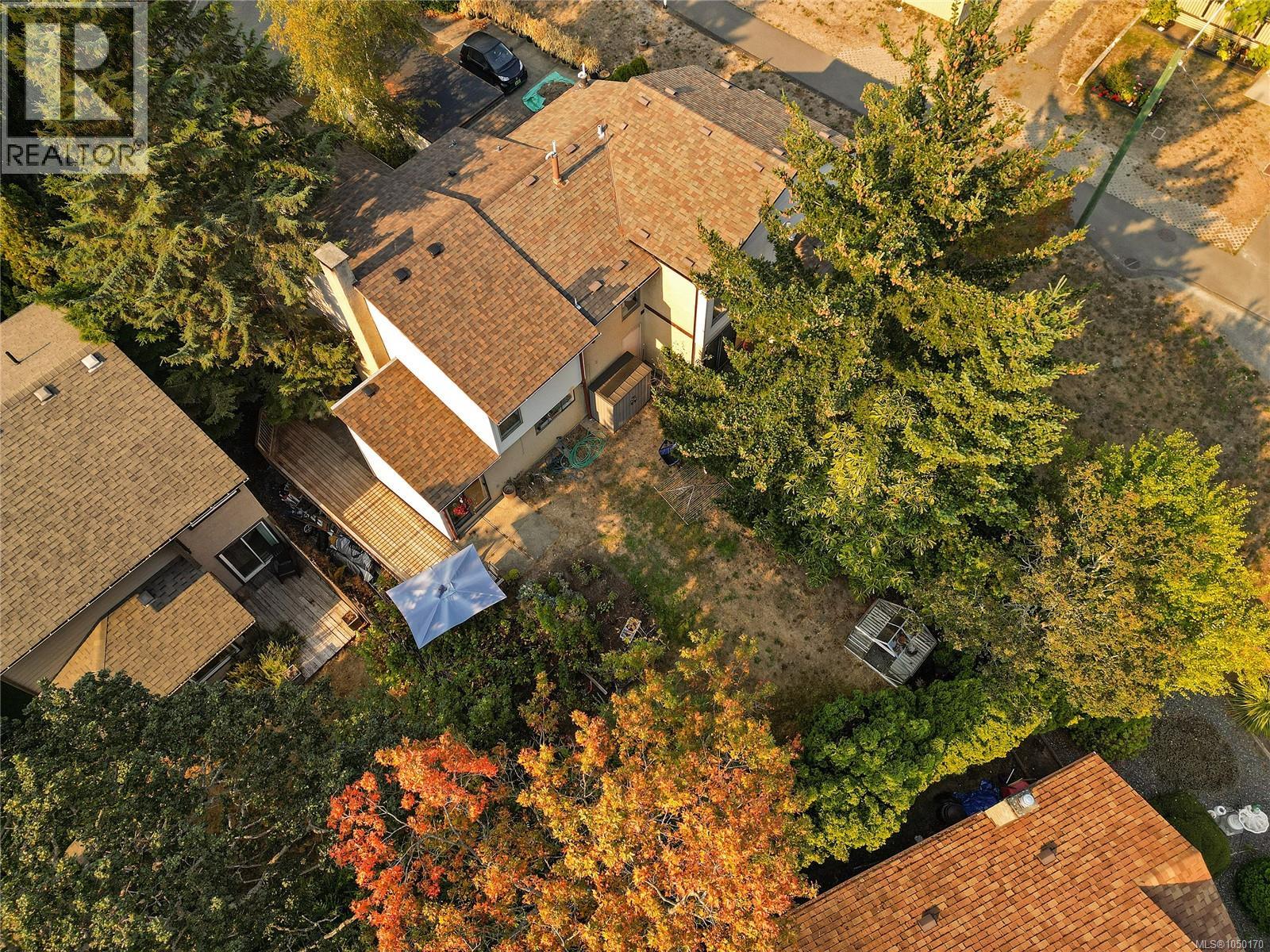 4039 Daffodil Pl - Image 34