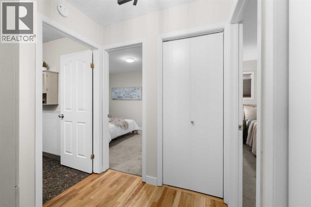 8515 48 Avenue NW - photo 16