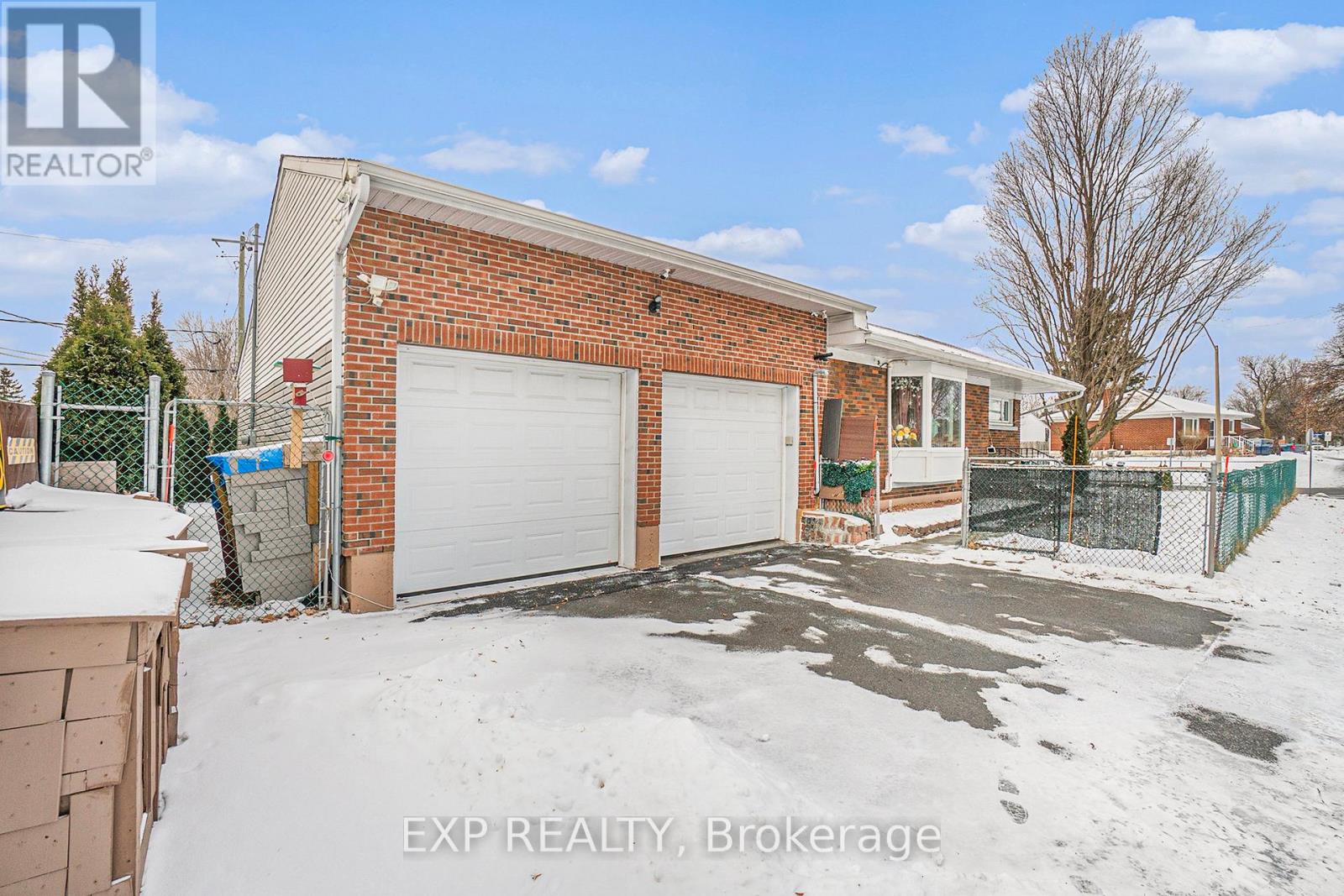 2024 OTHELLO AVENUE, Ottawa — photo 2