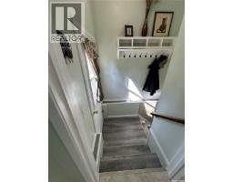 Family room - 8009 6th Street, Rosthern, SK S0K3R0 Photo 8