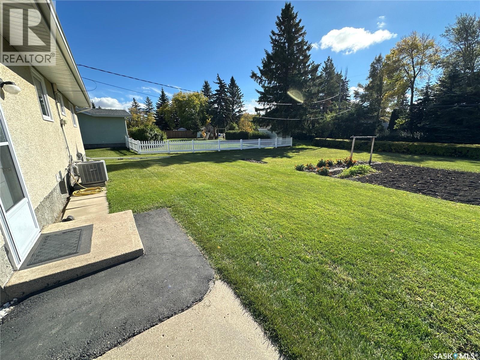 8009 6th STREET, Rosthern — photo 32