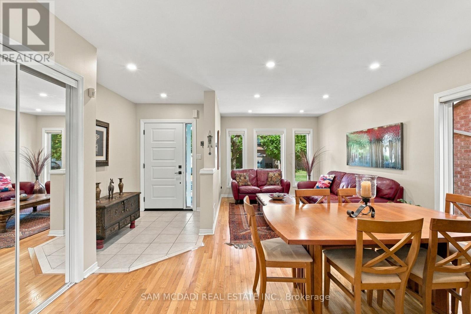2148 NIGHTSTAR DRIVE, Oakville (WM Westmount) — photo 3
