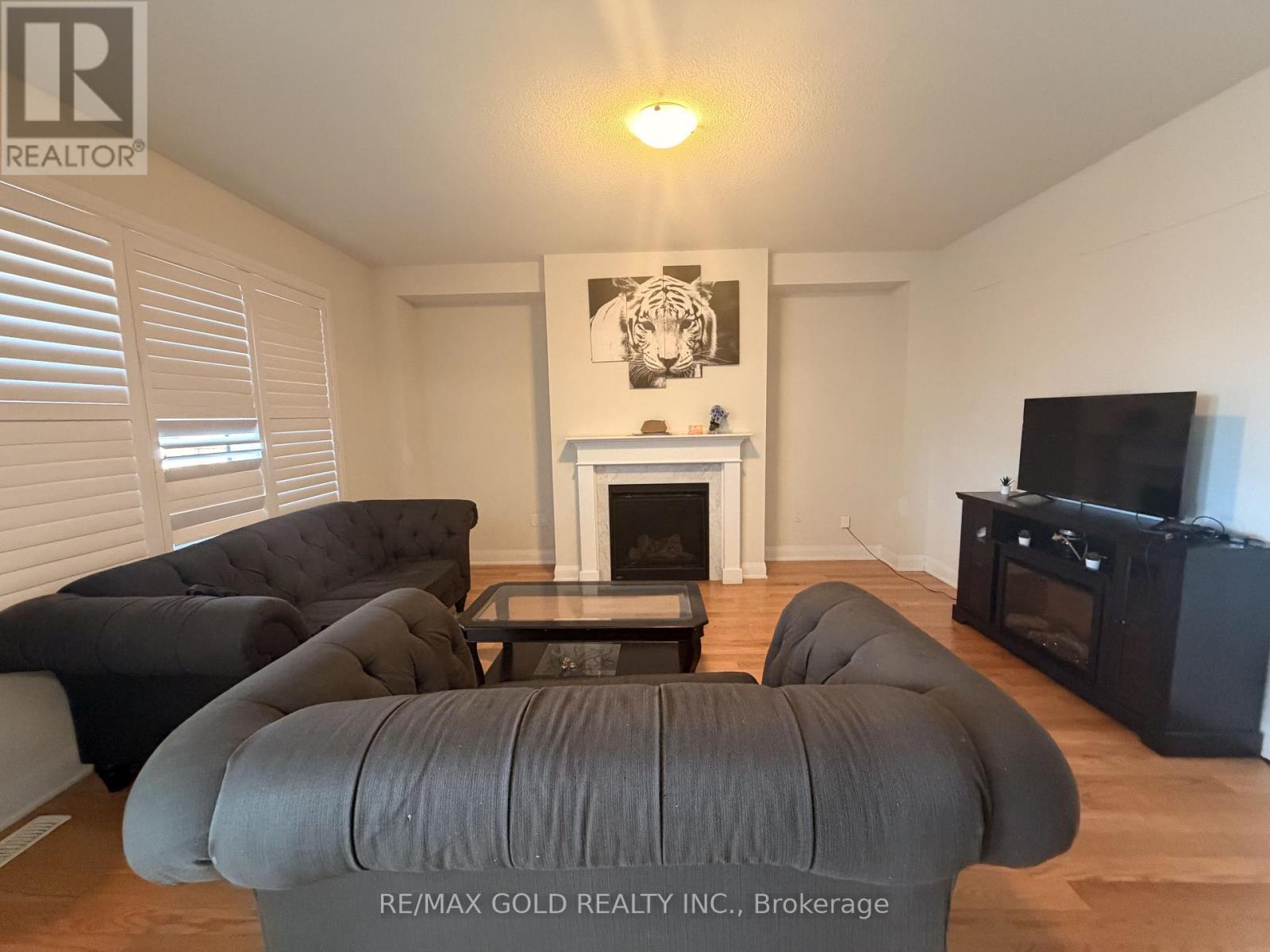20 MOORHART CRESCENT, Caledon — photo 2
