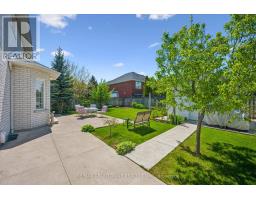 6 Fourseasons Drive, Hamilton, ON L8E5Y5 Photo 42