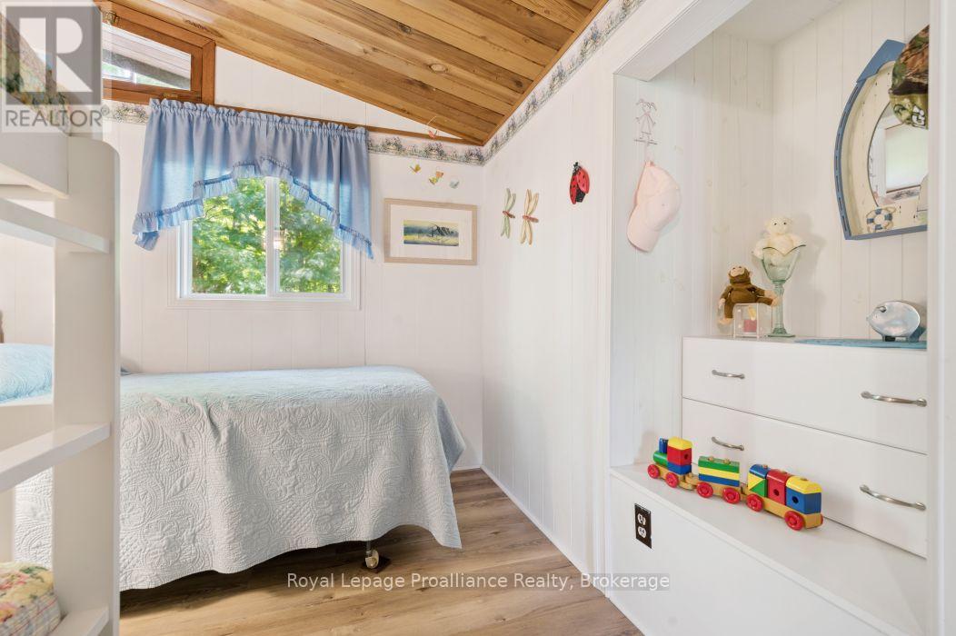 128 C SHELDRAKE LAKE ROAD - 40